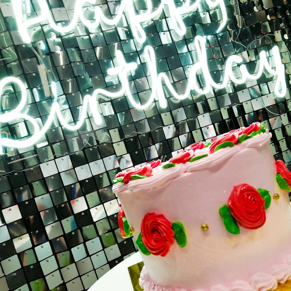 Pastel Rosas Happy Birthday – Decova event
